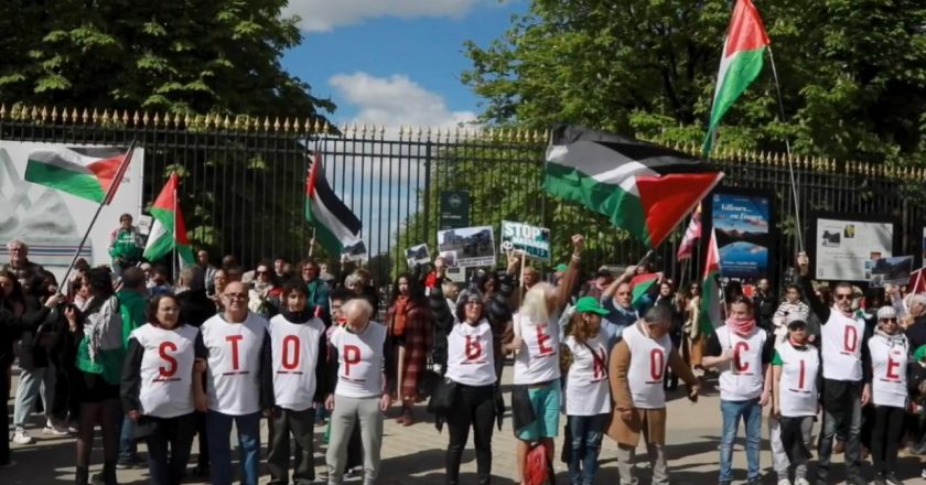 İsrail Meclis Başkanı Ohana'nın Fransa Senatosu'nu ziyareti protestolara konu oldu