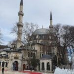 Eyüp Sultan Camii nerede, oraya nasıl gidilir? Eyüp Sultan Camii Hakkında Ne Bilmeli