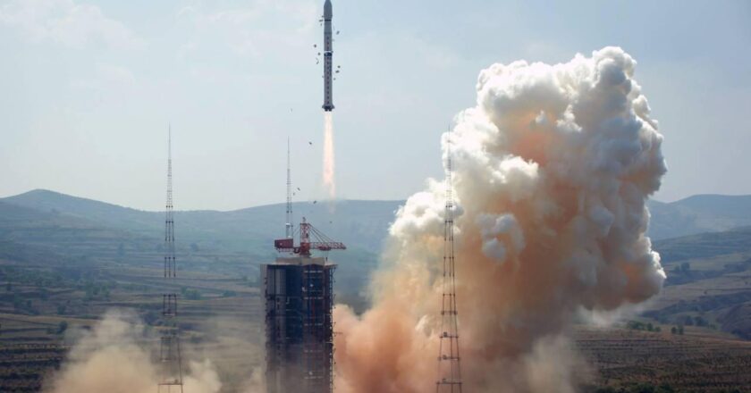 Çin radar kalibrasyon uydusunu başlattı