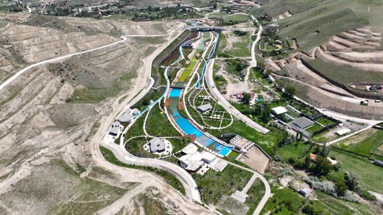 Ankara Imrahor Valley Millet Bahçesi Hizmet için Açık