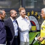 Belediye Başkanı Ali Koç ve Fenerbahçe'deki Spor Direktörü Devin Özek eğitimi takip etti.