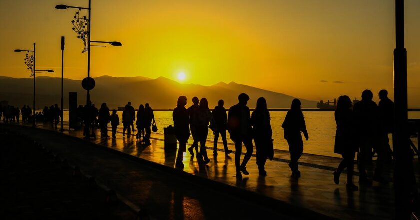 Sıcaklıklar 6-12 derece artacak