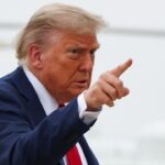 Trump, Elon Musk'un “sinir bozucu” bir üçüncü kurma fikrini bulduğunu söyledi.