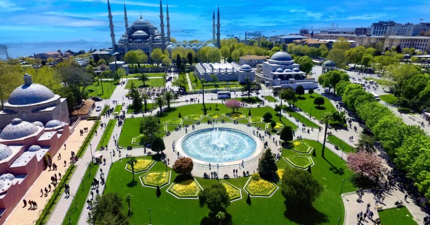 The Ottoman Apartment: Tarihle İç İçe, Zamana Dayanan Konfor