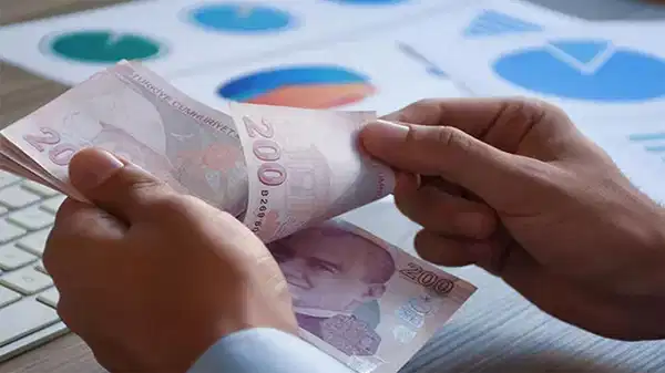 TCMB faiz indirimi sonrası mevduat faizleri güncellendi: 100 bin TL'nin aylık getirisi ne kadar oldu?