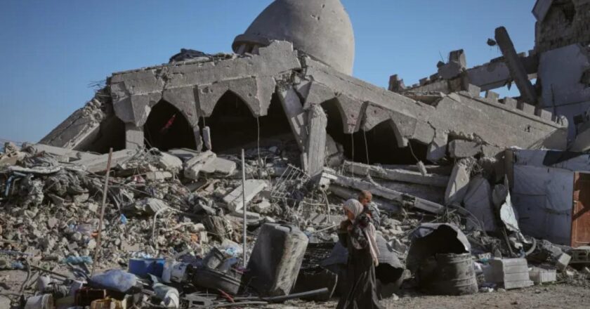 Tel Aviv yönetimi, Gazze’yi bombaladı