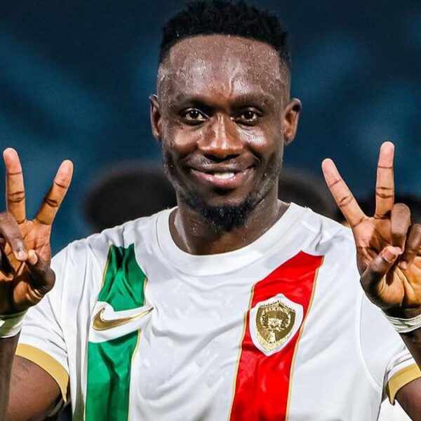 Mbaye Diagne Amed formasını sergiledi! –