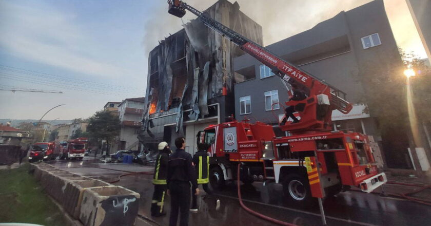 Kocaeli'deki patlamada 6 kişi hayatını kaybetti… İş adamının bagajıyla kaçarken yakalandığı iddia edildi – Son Dakika Türkiye Haberleri
