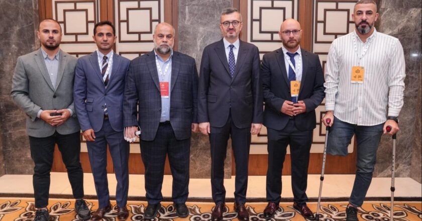 İletişim Direktörü Duran Gazze'de çalışan gazetecilerle buluştu