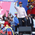 Maduro: “Barışa bağlıyız” mesajı verdi